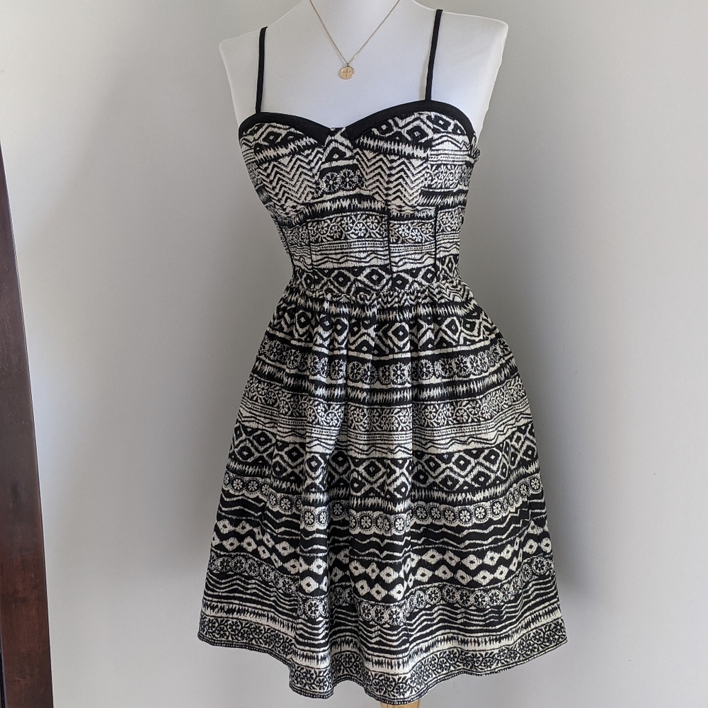American Rag Dress - Picture 6 of 8